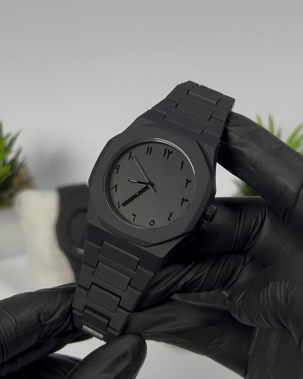 Product Highlights – Arabic Numeral Black Watch